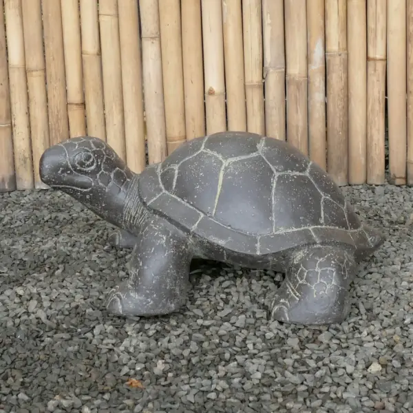 Product image 5 of the product “Turtle with a hole at the bottom, in size 62cm Length | Cast stone, handcrafted & coloured ”